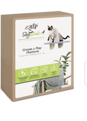 SKYWALK - GROOM & PLAY PLATFORM - For Cats in Qatar
