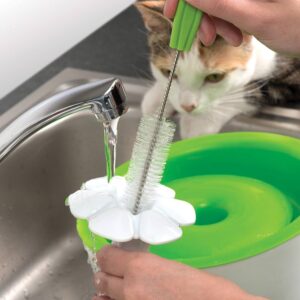 CLEANING BRUSH FOR DRINKING FOUNTAINS - Cat Bowl & Fountain in Qatar
